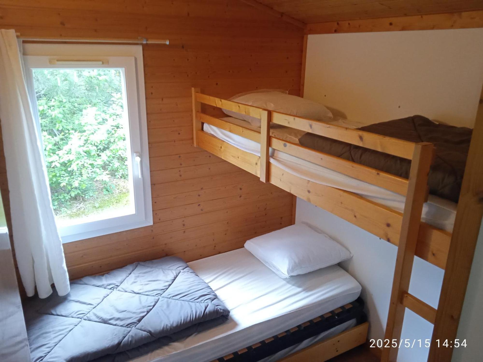 Terres De France - Les Hameaux De Miel 3* Beynat